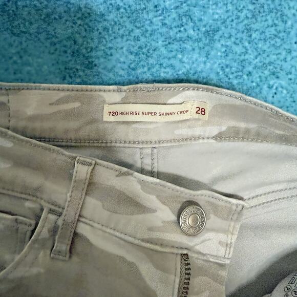 Levi’s 720 High-Rise Super Skinny Women’s Size 28 Camo White Beige Stretch - Picture 13 of 16